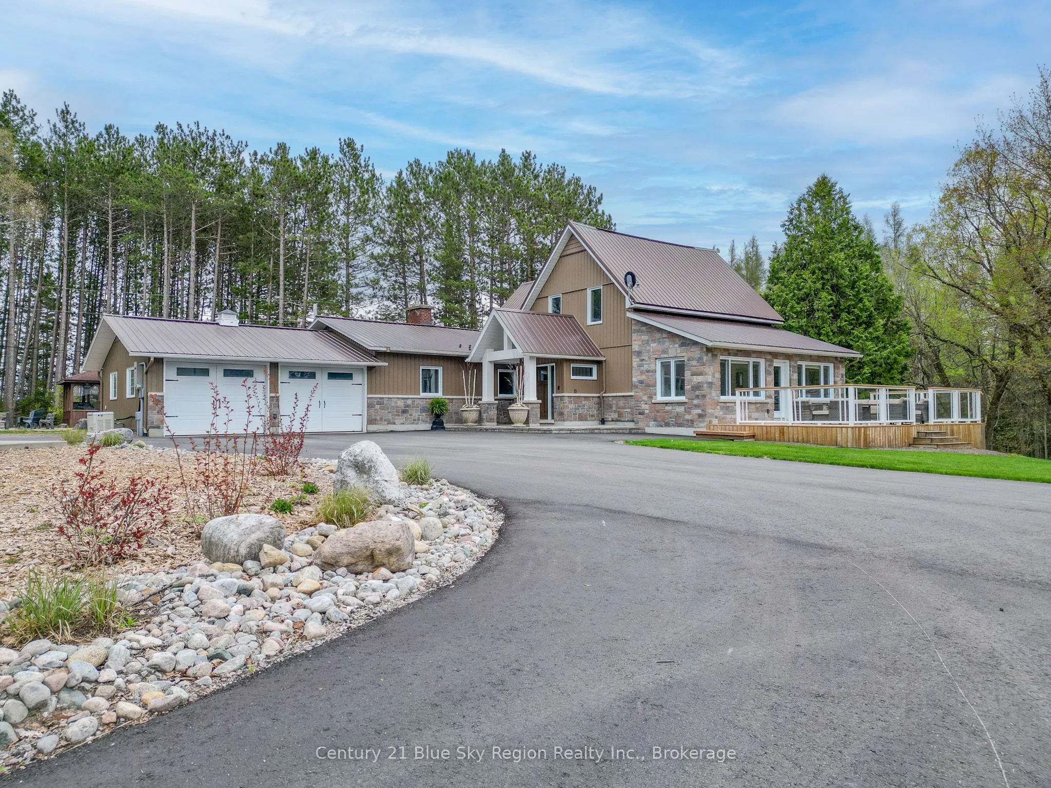 54 Chadbourne Drive, ON P1B 8G2