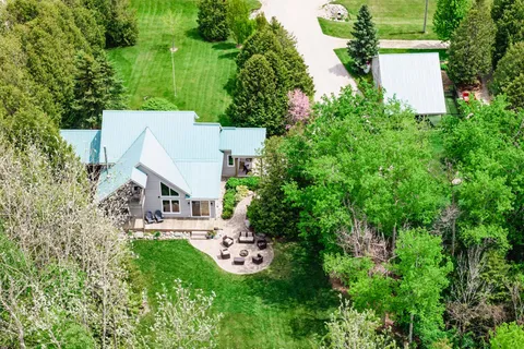 84539 RIDGE Drive, ON N7A 3X9