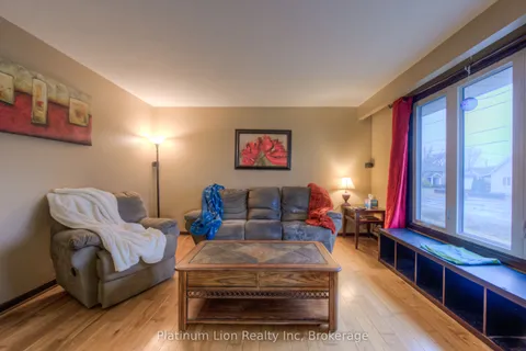 22 Battersea Avenue, ON L2P 1L7