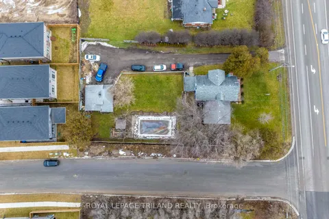 3077 White Oak Road, ON N6E 1L7