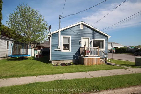 48 Bentinck Street, ON K8V 4E3