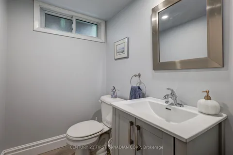 116 Downing Crescent, ON N6C 3C8