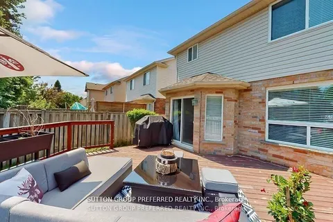 140 Rossmore Court, ON N6C 6B9