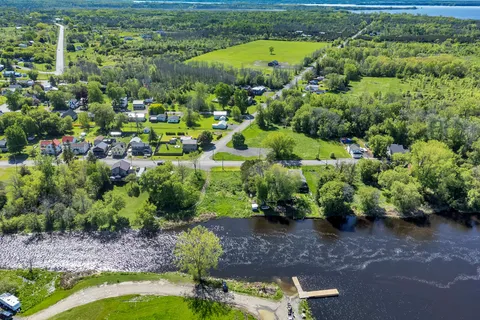 68 Queen Street, ON K0K 1X0