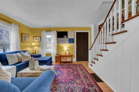 137 University Avenue, ON K9A 2H1