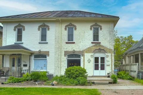 102 Front Street, ON N7G 1X8