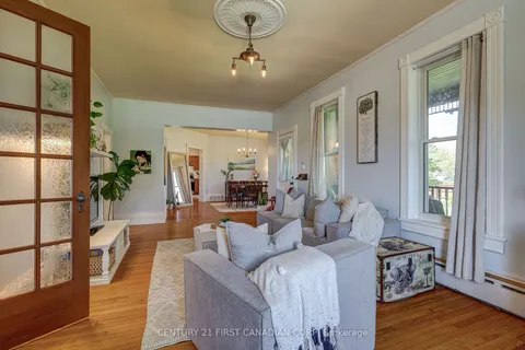 136 King Street, ON N0P 1T0