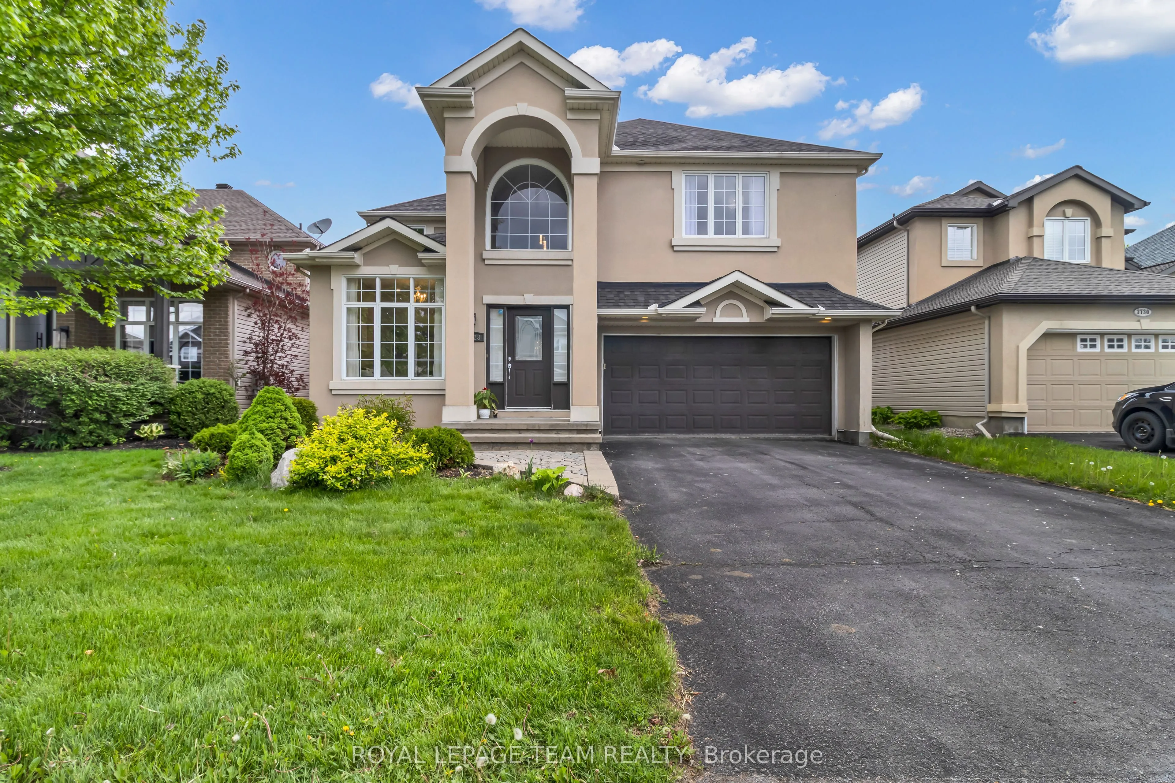 3728 Mountain Meadows Crescent, ON K1V 1V7