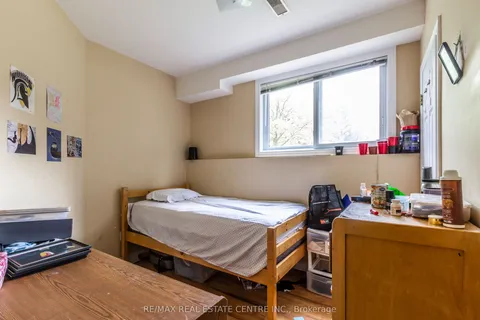 178 Erb Street, ON N2L 1V3