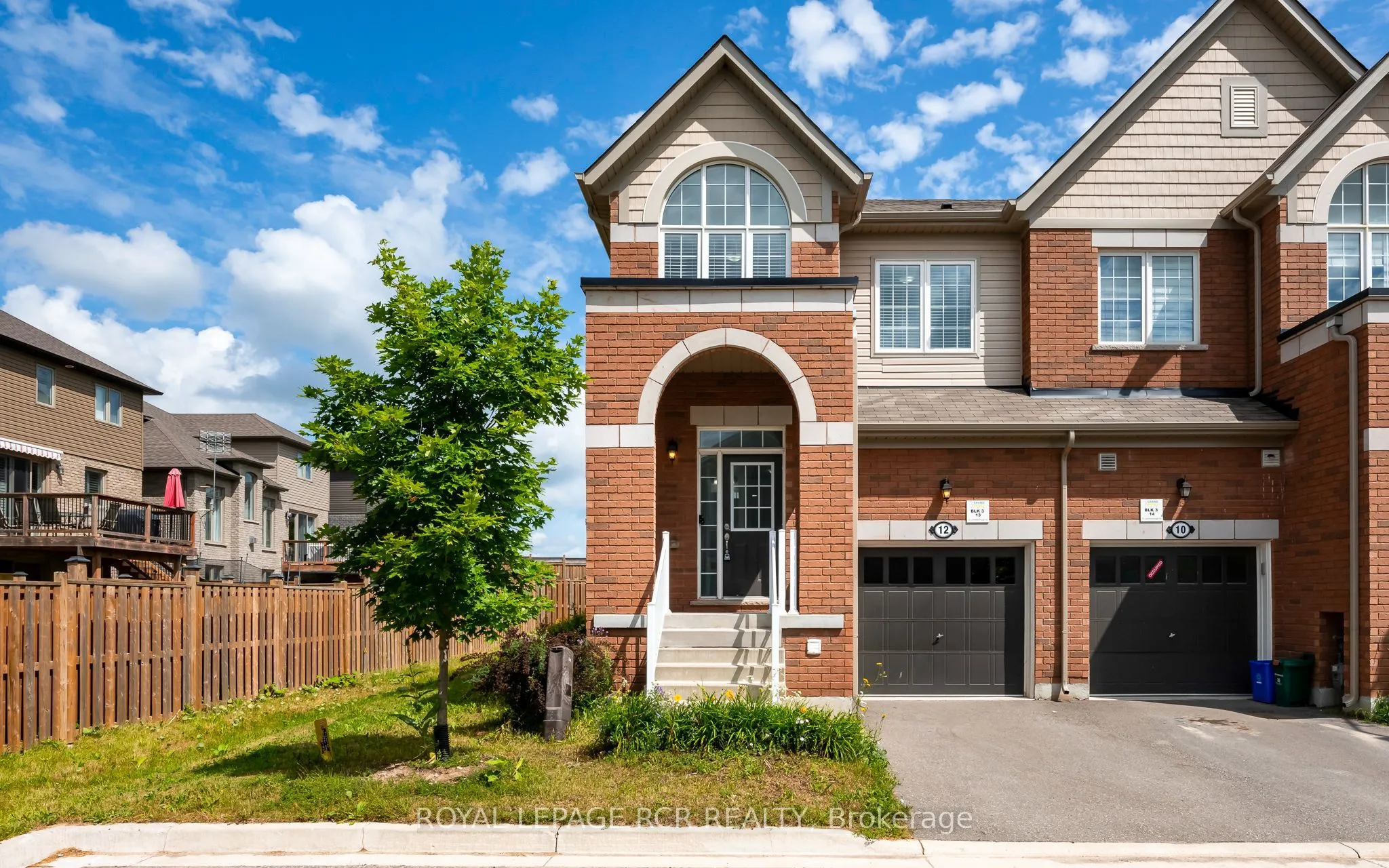 12 Landsborough Street, ON L9W 7R1