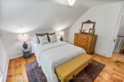 72 Augusta Street, ON L1A 1G9