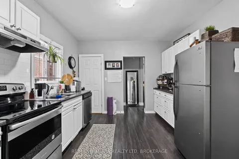 47 CHAPLIN Avenue, ON L2R 2E4