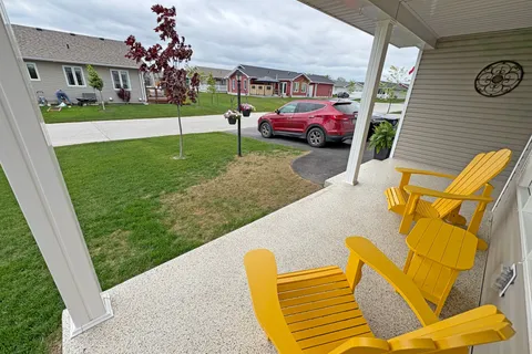 119 Lake Breeze Drive, ON N7A 0C6