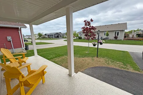 119 Lake Breeze Drive, ON N7A 0C6