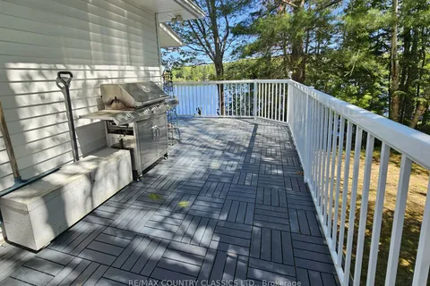 1448 Kamaniskeg Lk Road, ON K0J 1L0