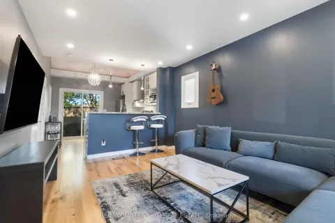 169 London Street, ON L8H 4B9
