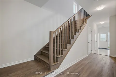 325 Beechwood Forest Lane, ON P1P 0H8