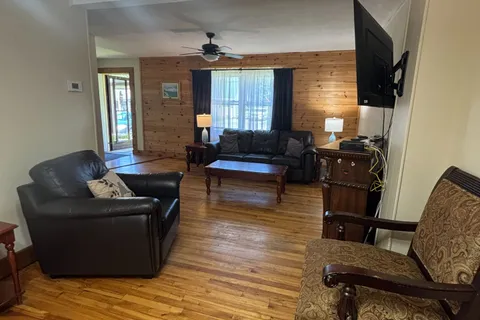 175 Crescent Drive, ON P1P 1L4