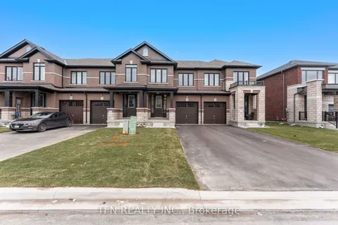 15 Keenan Street, ON K9V 6C2