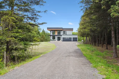 7638 Wellington Road 34 Road, ON N0B 2J0