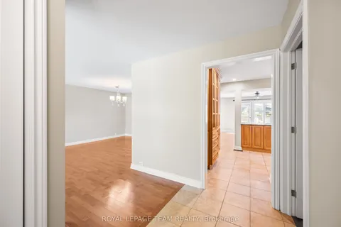 3 Millbrook Crescent, ON K2E 5B6
