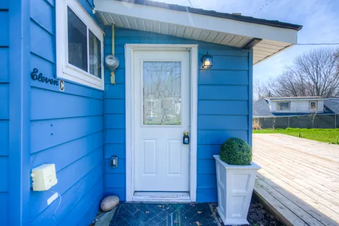 11C Glenwood Street, ON N0E 1N0