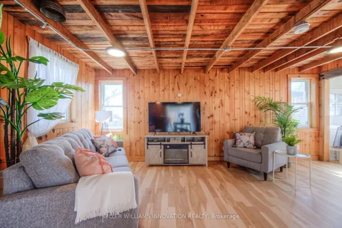 11C Glenwood Street, ON N0E 1N0
