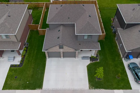 825 Binning Street, ON N4W 0J7