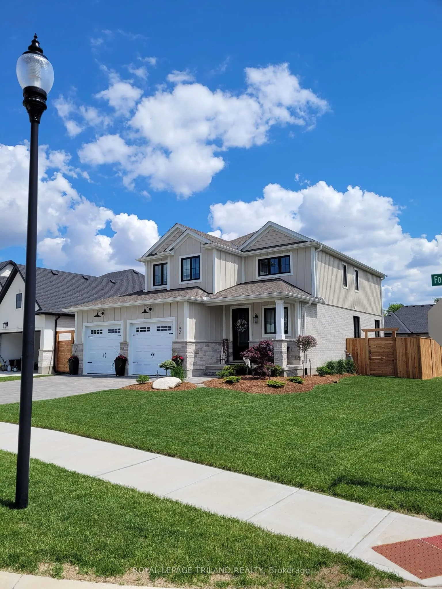 192 Foxborough Place, ON N0M 2P0