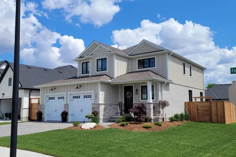 192 Foxborough Place, ON N0M 2P0