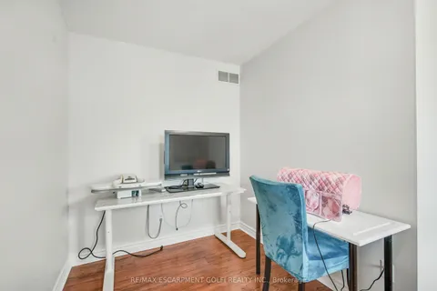 173 Green Pointe Drive, ON L3C 6Y8