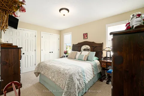 44 Lee Avenue, ON K7A 0A2