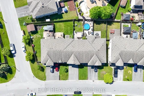 1836 Arrowgrass Way, ON K4A 0H9