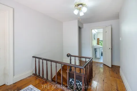 310 Ridout Street, ON L1A 1R1