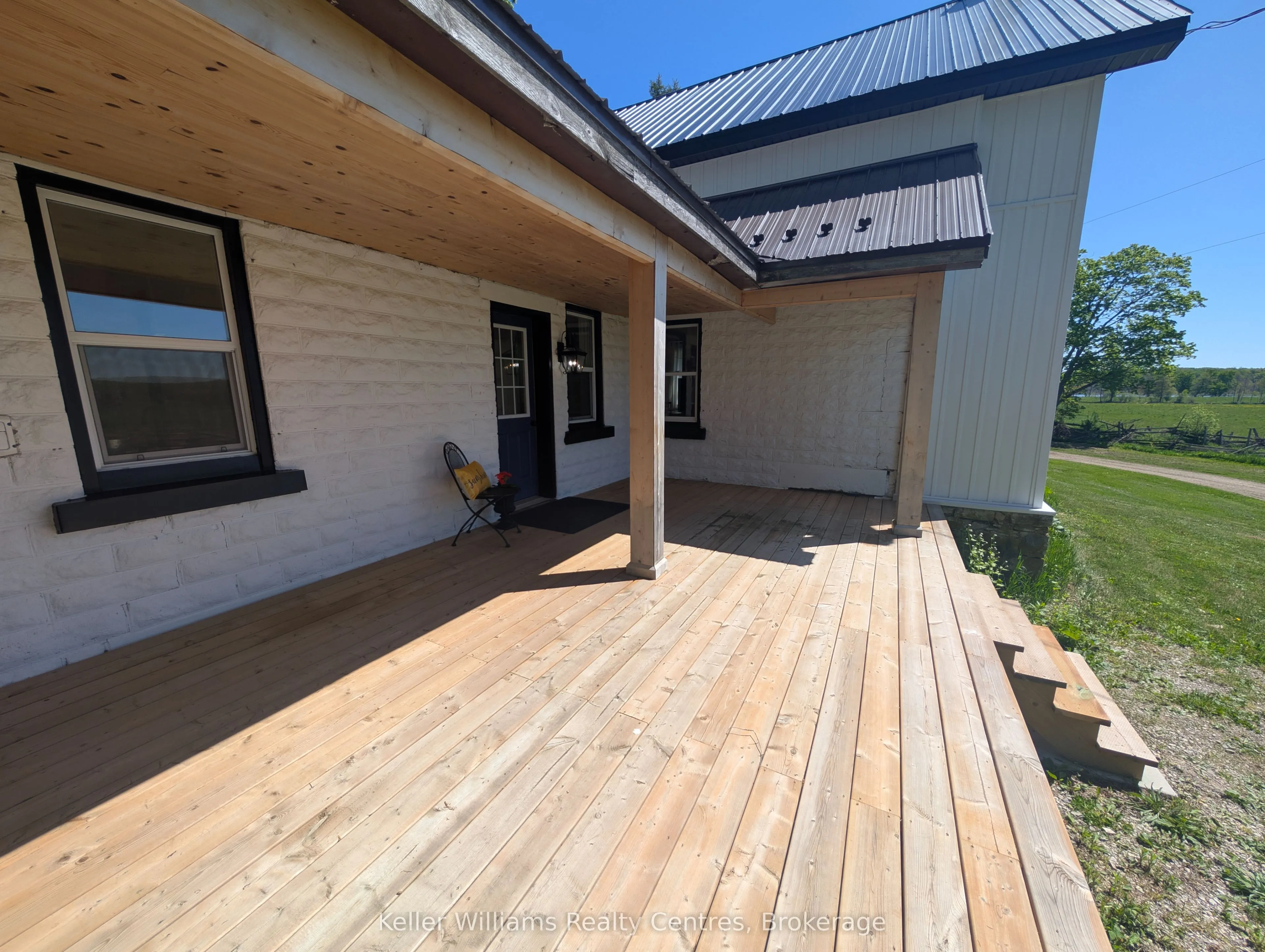 482470 Colpoys Range Road, ON N0H 2T0