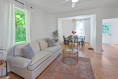 482470 Colpoys Range Road, ON N0H 2T0