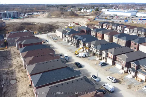 31 Huntsworth Avenue, ON L2V 0N3