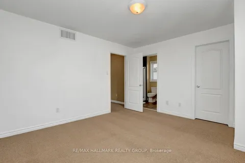 136 Potts Private, ON K4A 0N7