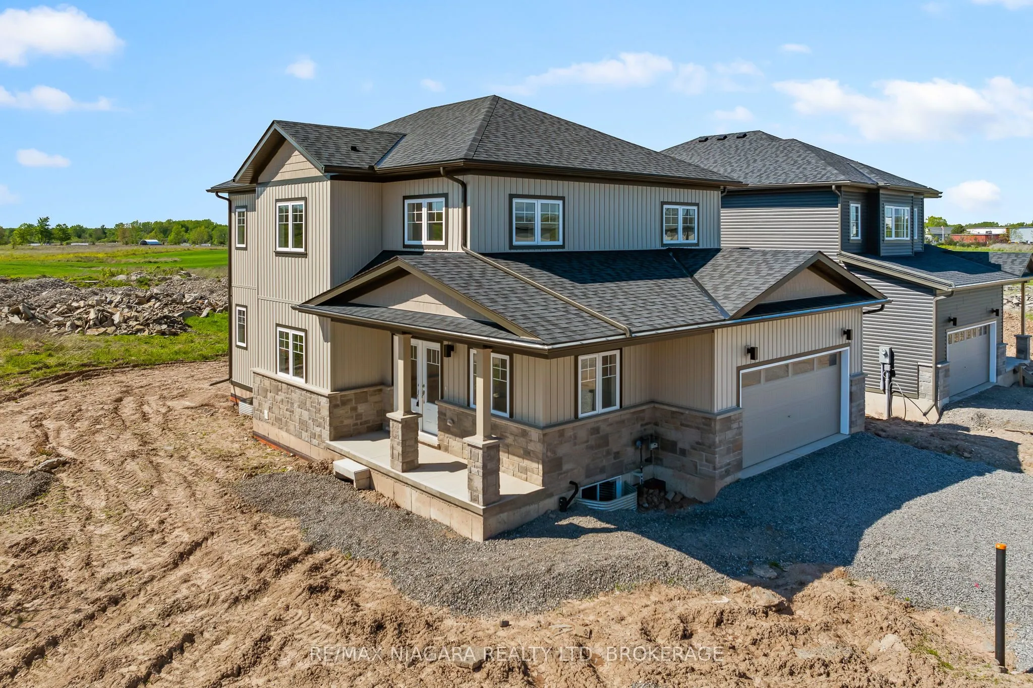 154 Hillcrest Road, ON L3K 6E4