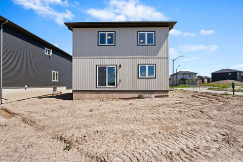 154 Hillcrest Road, ON L3K 6E4