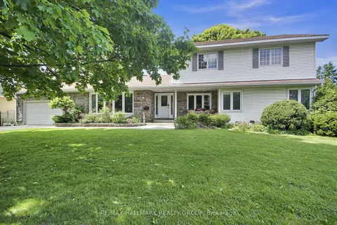 27 Savuto Way, ON K2G 2S9