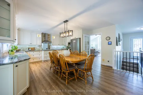 36 Woodland Crescent, ON N4G 5R5