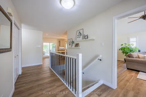 36 Woodland Crescent, ON N4G 5R5