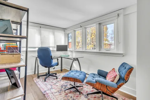246 Charles Street, ON K8N 3M5