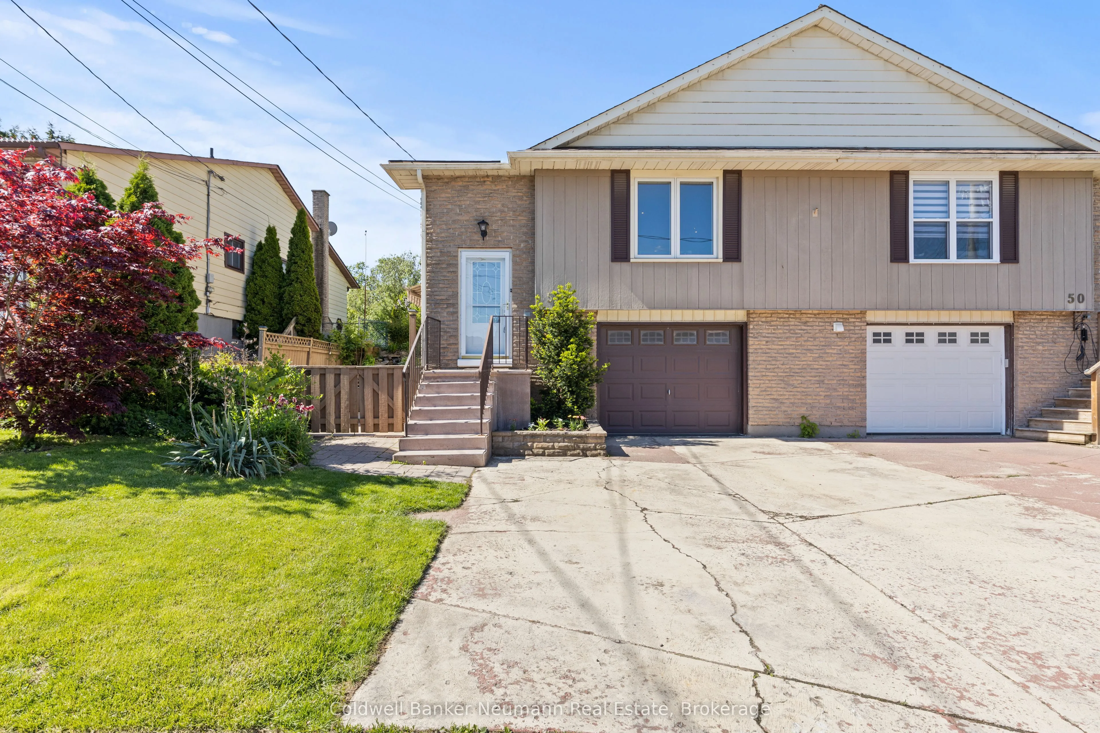 52 Burke Street, ON N3W 1C4