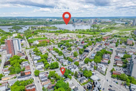 70 Pinhey Street, ON K1Y 1T4