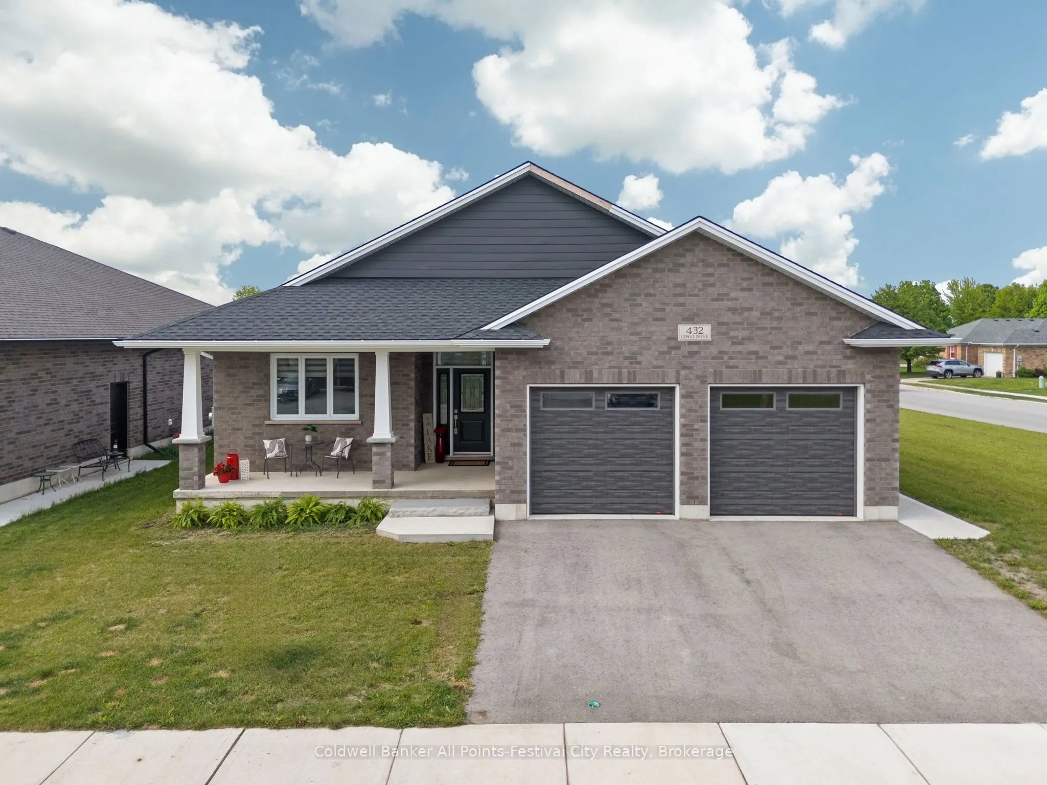 432 Coast Drive, ON N7A 4M6