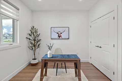 432 Coast Drive, ON N7A 4M6