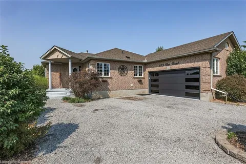 975 Foss Road, ON L0S 1C0