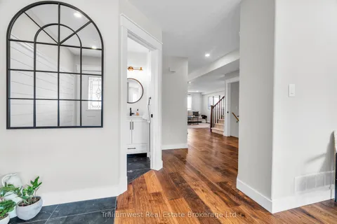 220 Ridge Top Crescent, ON N0B 2K0